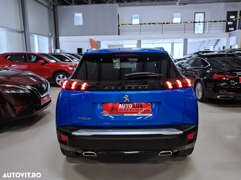 Peugeot 2008 PureTech 130 EAT8 Allure - 30