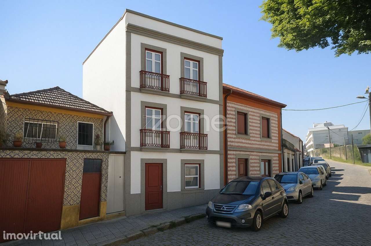 Moradia para recuperar em Ramalde - Grande imagem: 2/15