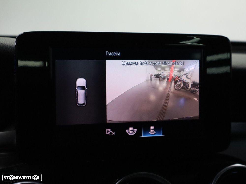 Mercedes-Benz GLC 300 e 4Matic - 12