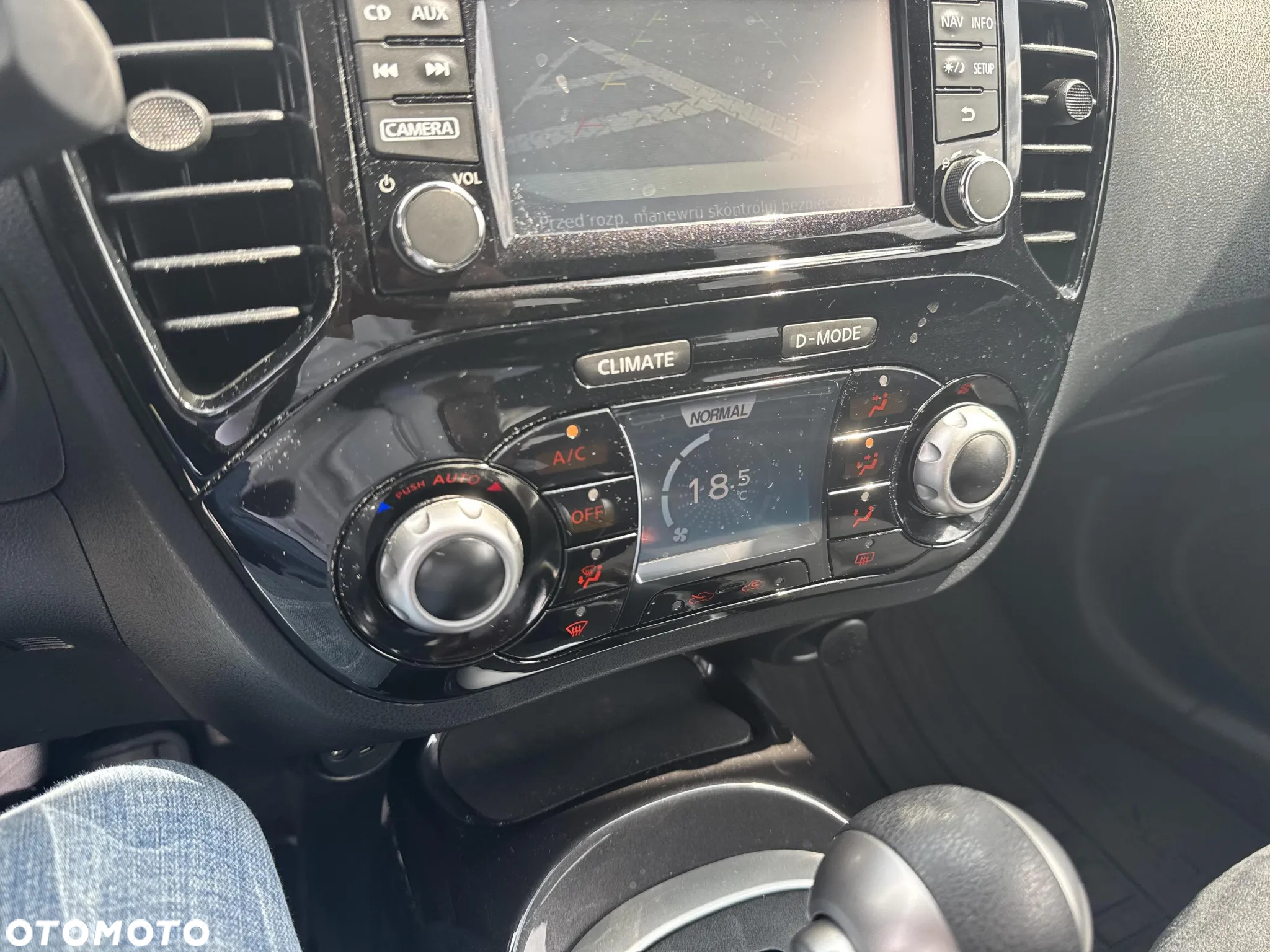Nissan Juke 1.6 N-Connecta Xtronic - 19