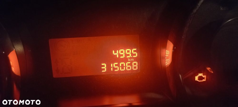 Peugeot 5008 - 4