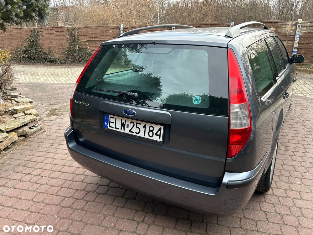 Ford Mondeo 2.0 Trend - 31