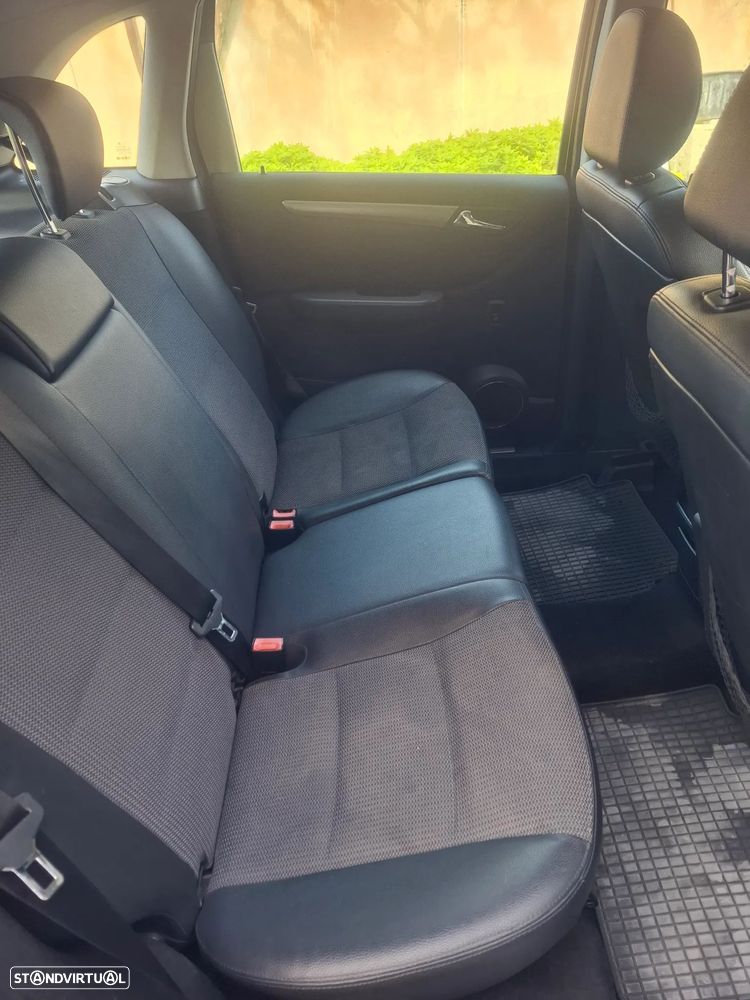 Mercedes-Benz MB180 - 3