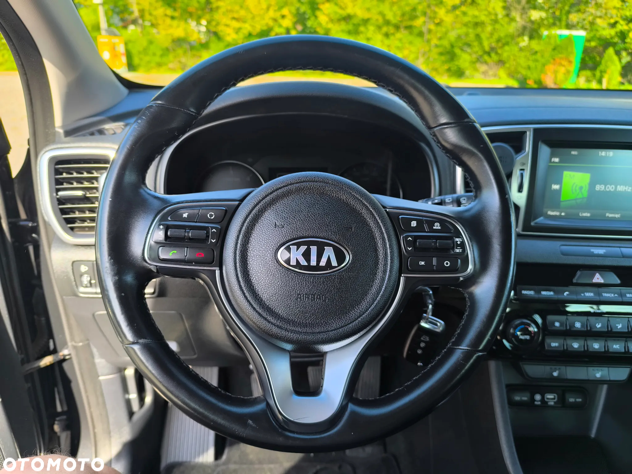 Kia Sportage 1.7 CRDI 2WD Dream-Team Edition - 24