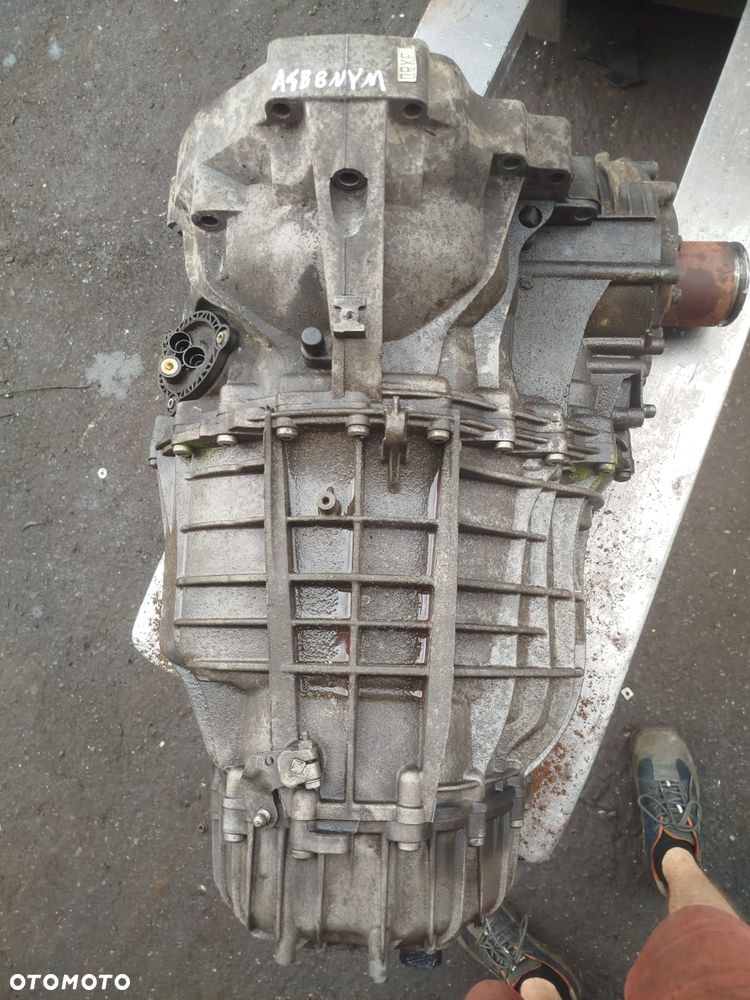 SKRZYNIA BIEGÓW AUTOMAT NYM AUDI A4 B8 AUDI A5 8T AUDI Q5 8R 2.0 TDI - 1