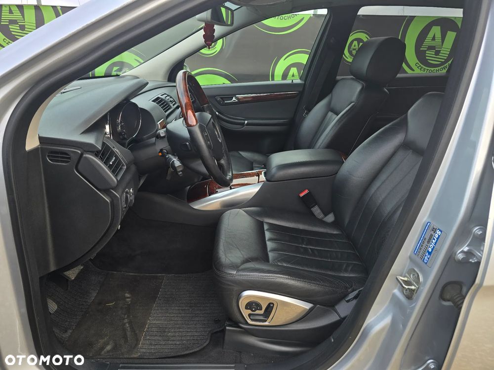 Mercedes-Benz Klasa R - 24