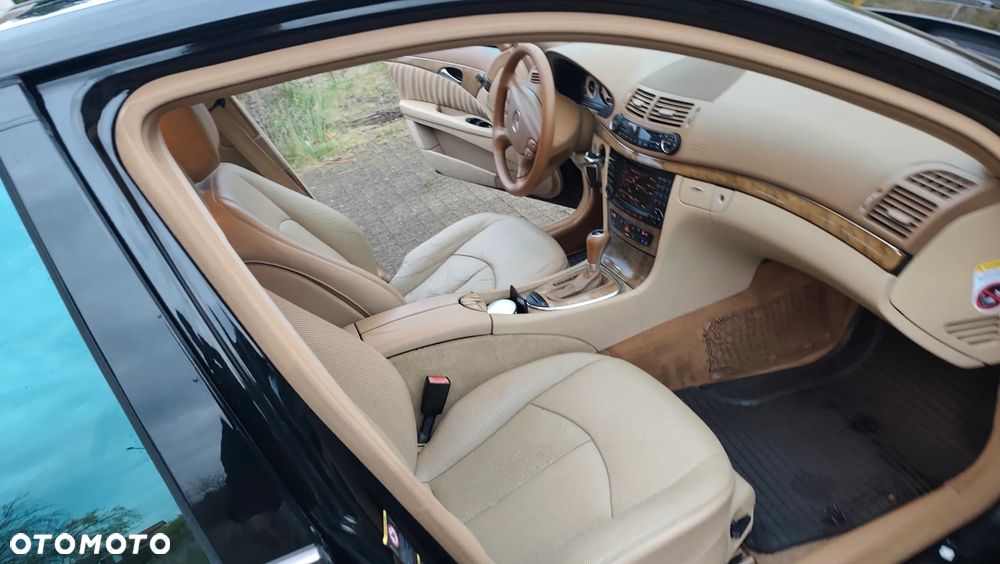 Mercedes-Benz Klasa E 320 CDI Avantgarde Sport Edition - 34