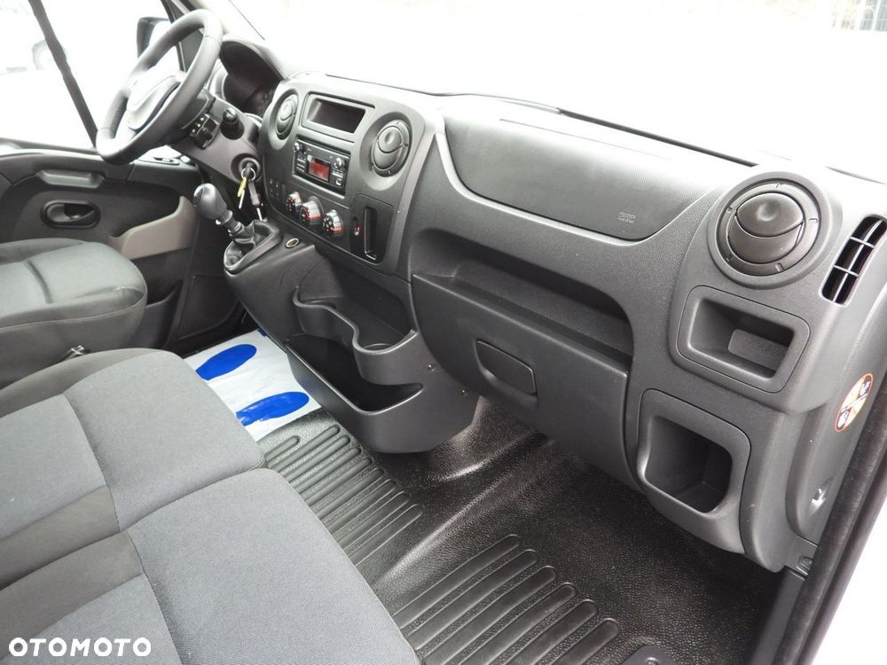 Renault MASTER FURGON BRYGADÓWKA 7 MIEJSC TEMPOMAT KLIMATYZACJA  130KM - 37