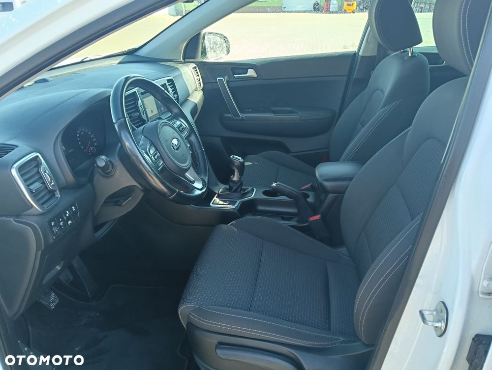 Kia Sportage - 17