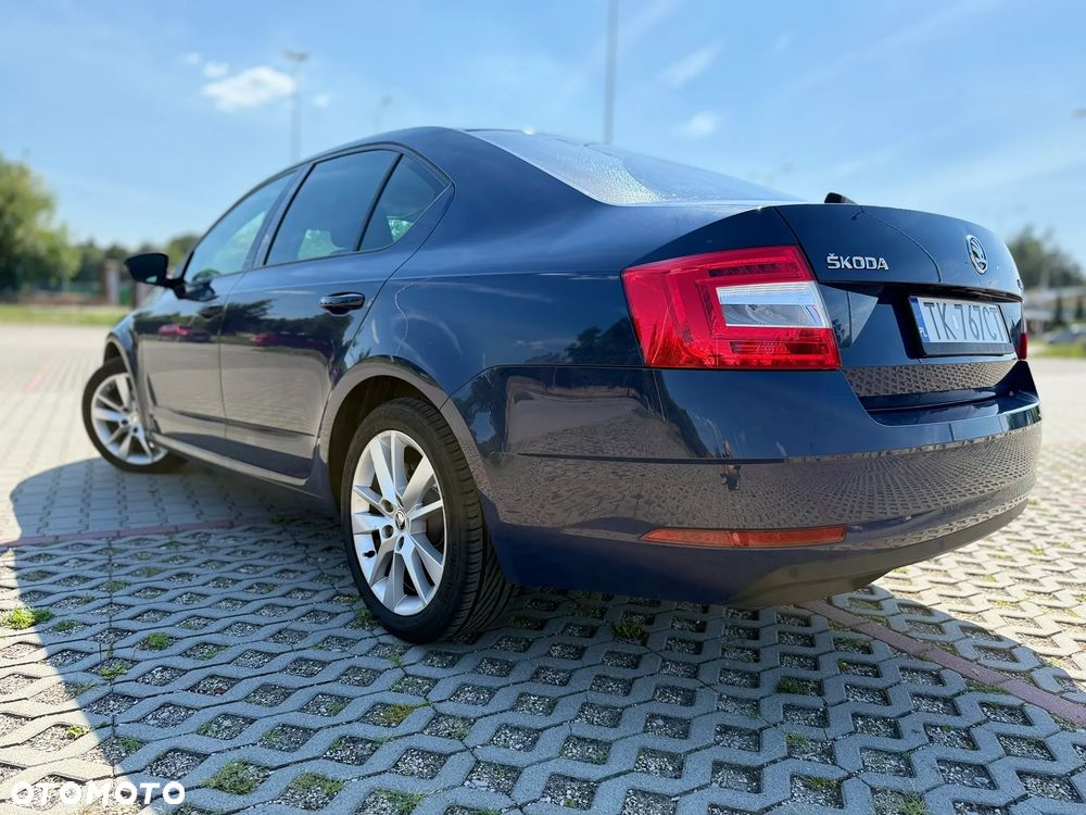 Skoda Octavia 1.6 TDI SCR Ambition DSG - 5