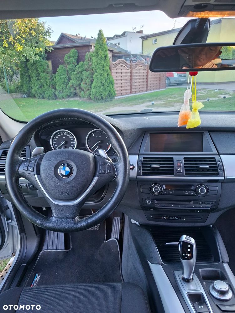BMW X6 - 10