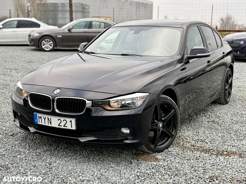 BMW Seria 3 320d xDrive DPF Aut. Edition Sport - 3