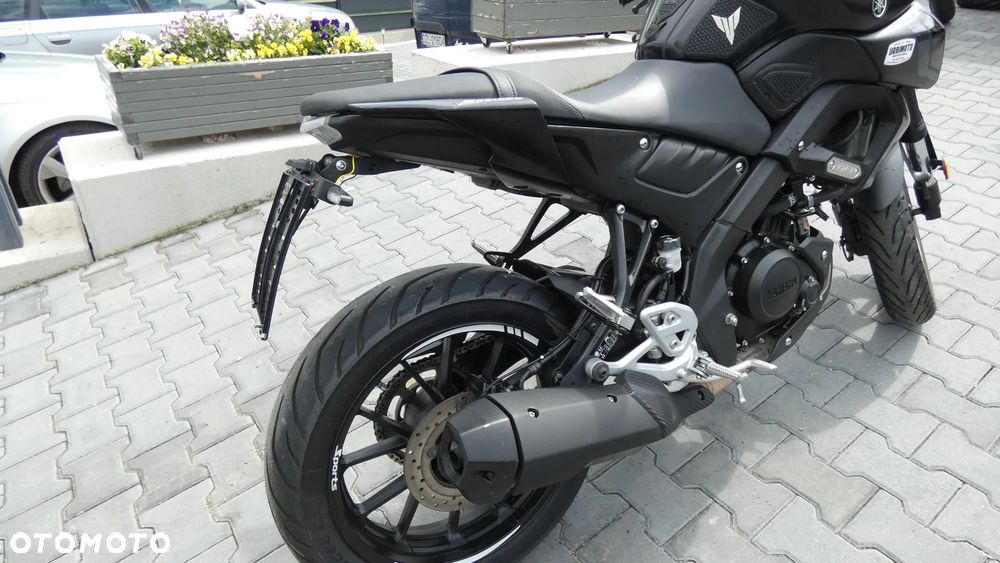 Yamaha MT - 9