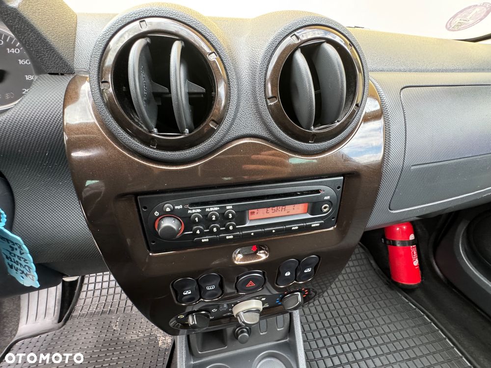 Dacia Duster 1.6 16V 105 4x2 Essentiel - 13