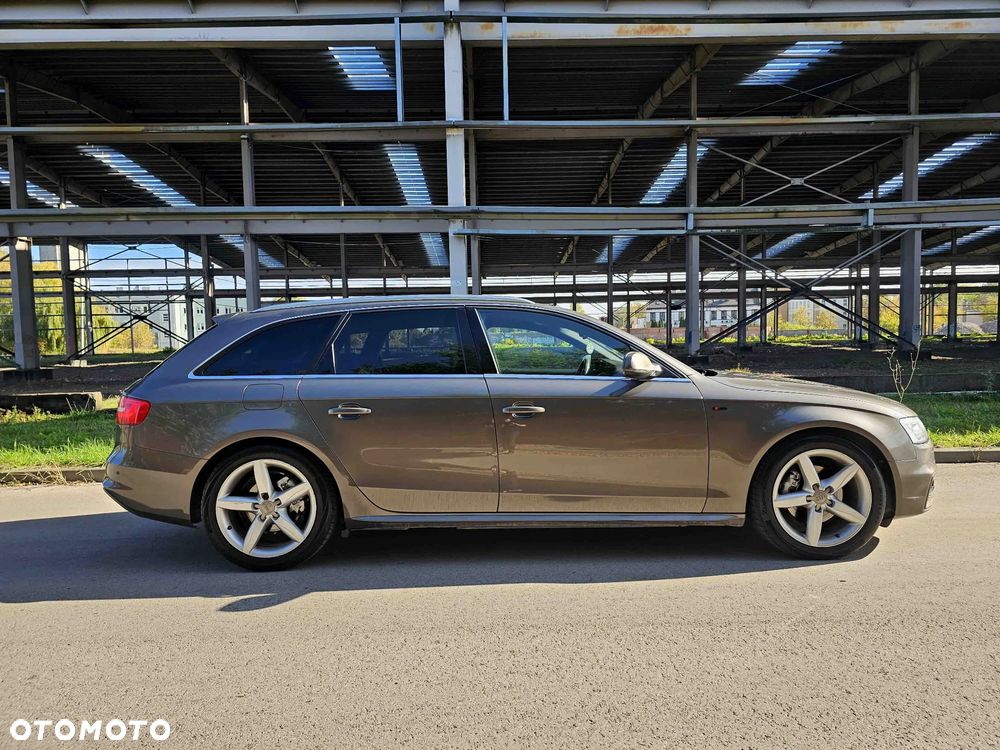 Audi A4 Avant 2014 photo 3