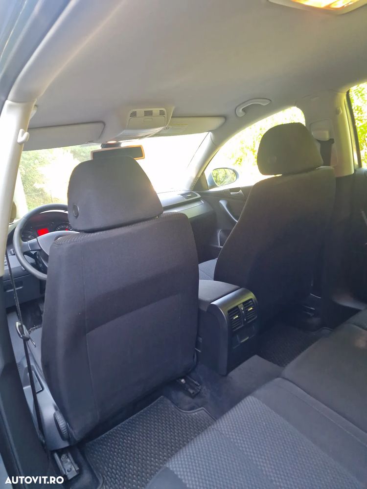 Volkswagen Passat 1.9 TDI DPF Comfortline - 9
