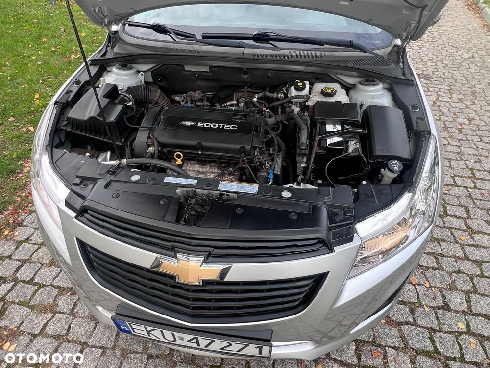 Chevrolet Cruze 1.6 LS - 27