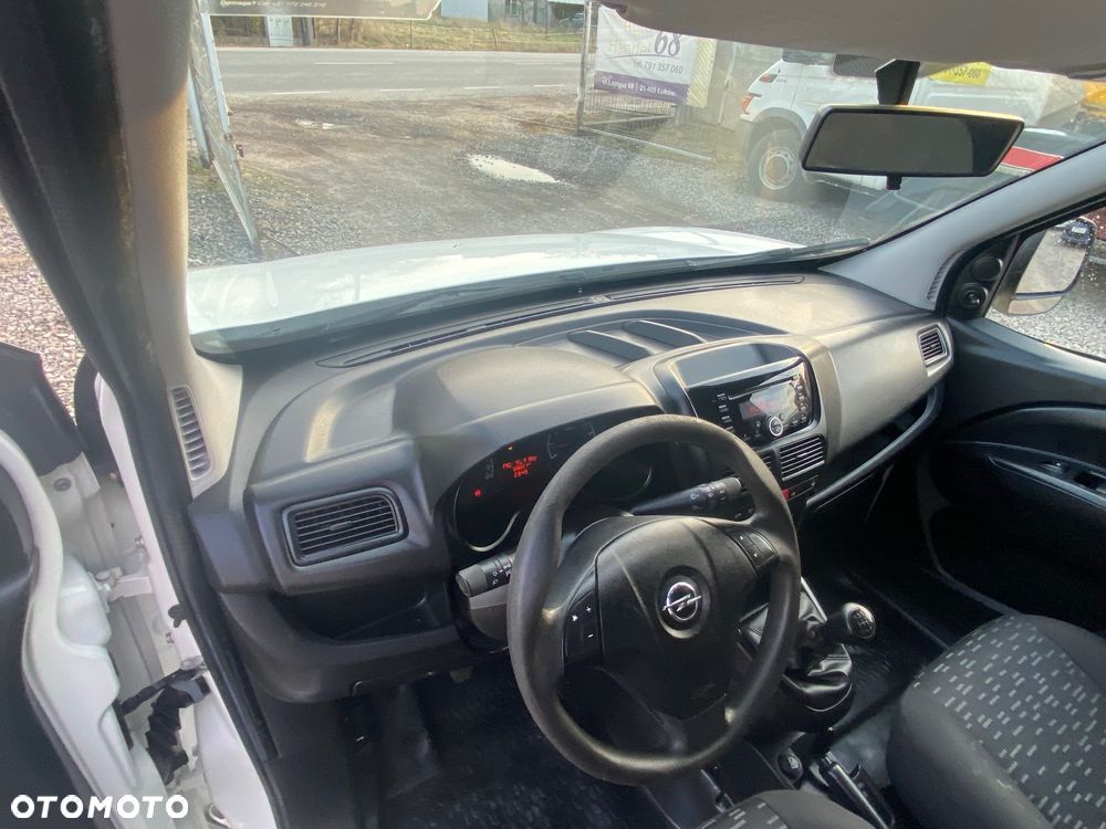 Opel Combo - 13