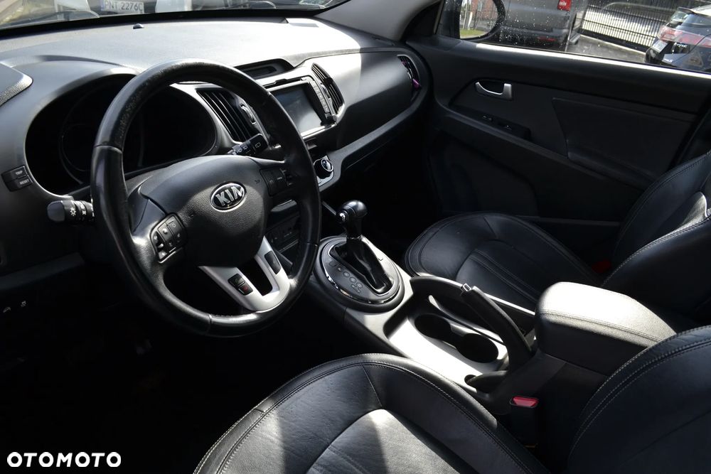 Kia Sportage 2.0 CRDI L AWD - 9