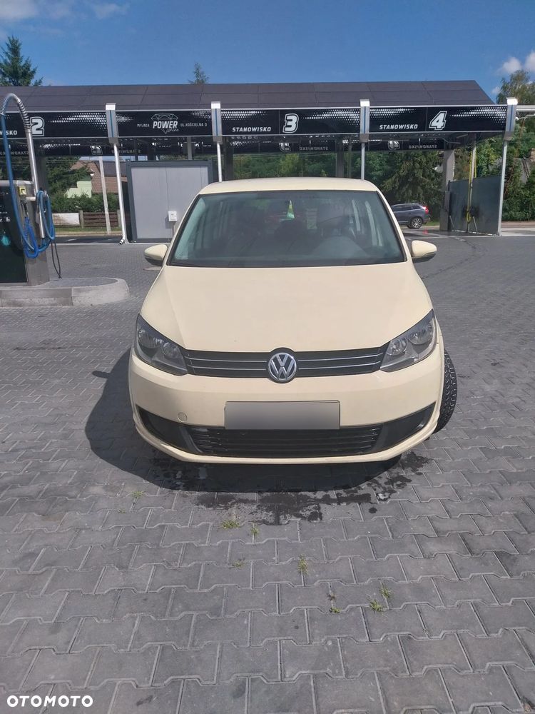 Volkswagen Touran - 3