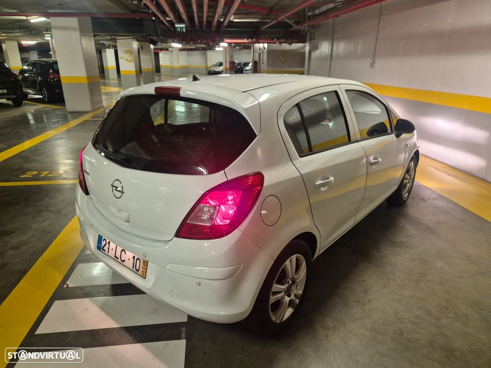 Opel Corsa 1.2 Enjoy - 10