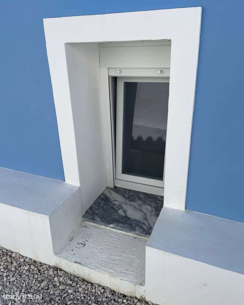 Casa de aldeia à venda na Rua Doutor César Raúl da Costa Andrade, 18 - Grande imagem: 5/29