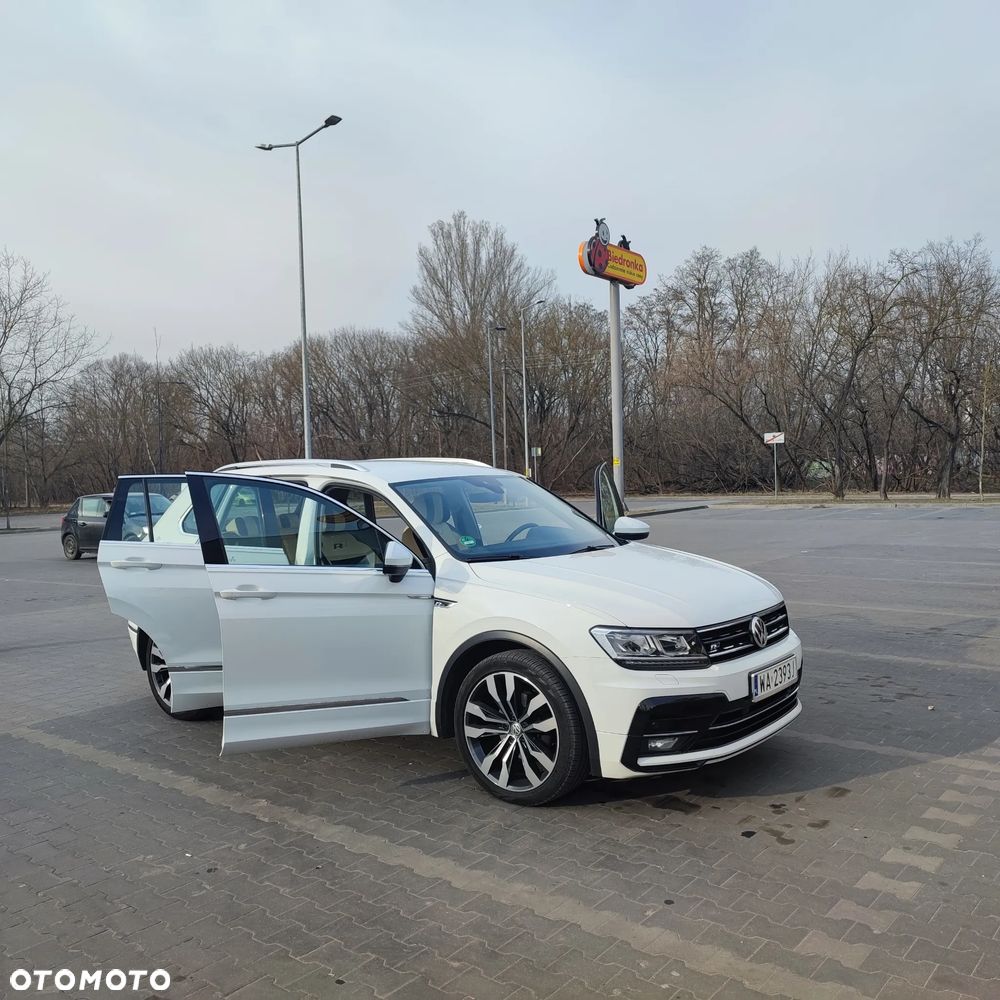 Volkswagen Tiguan - 12