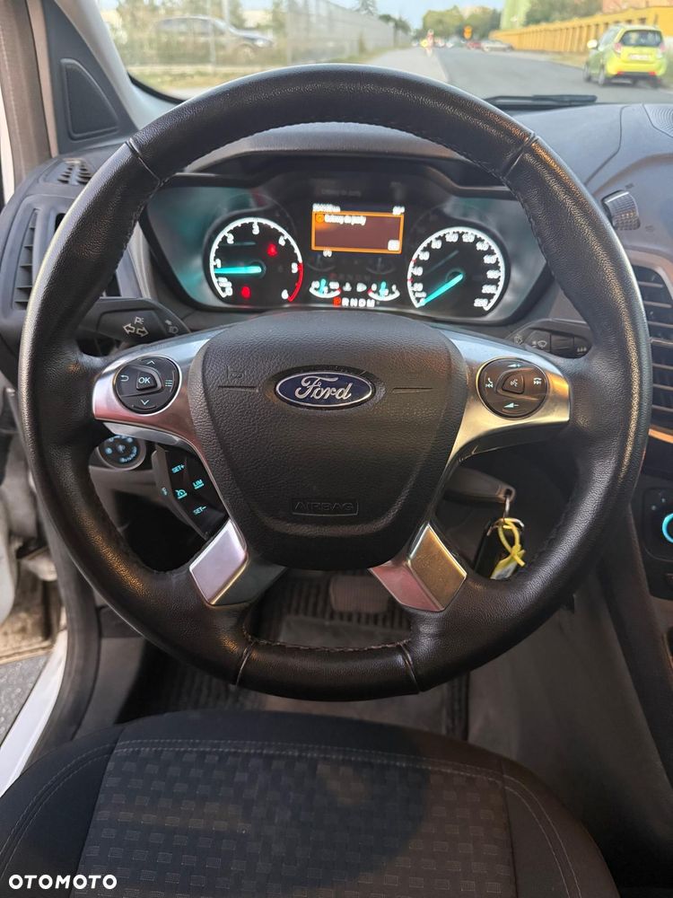 Ford Connect - 11
