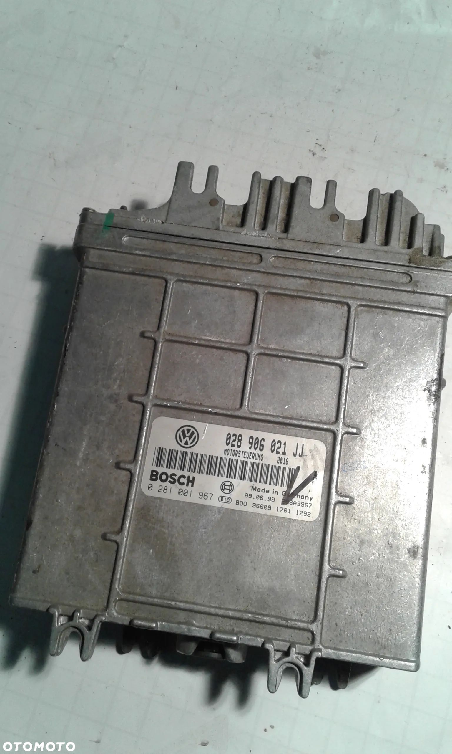 KOMPUTER SILNIKA STEROWNIK AUDI A6 C4 1.9 TDI 0281001258 028906021J - 1