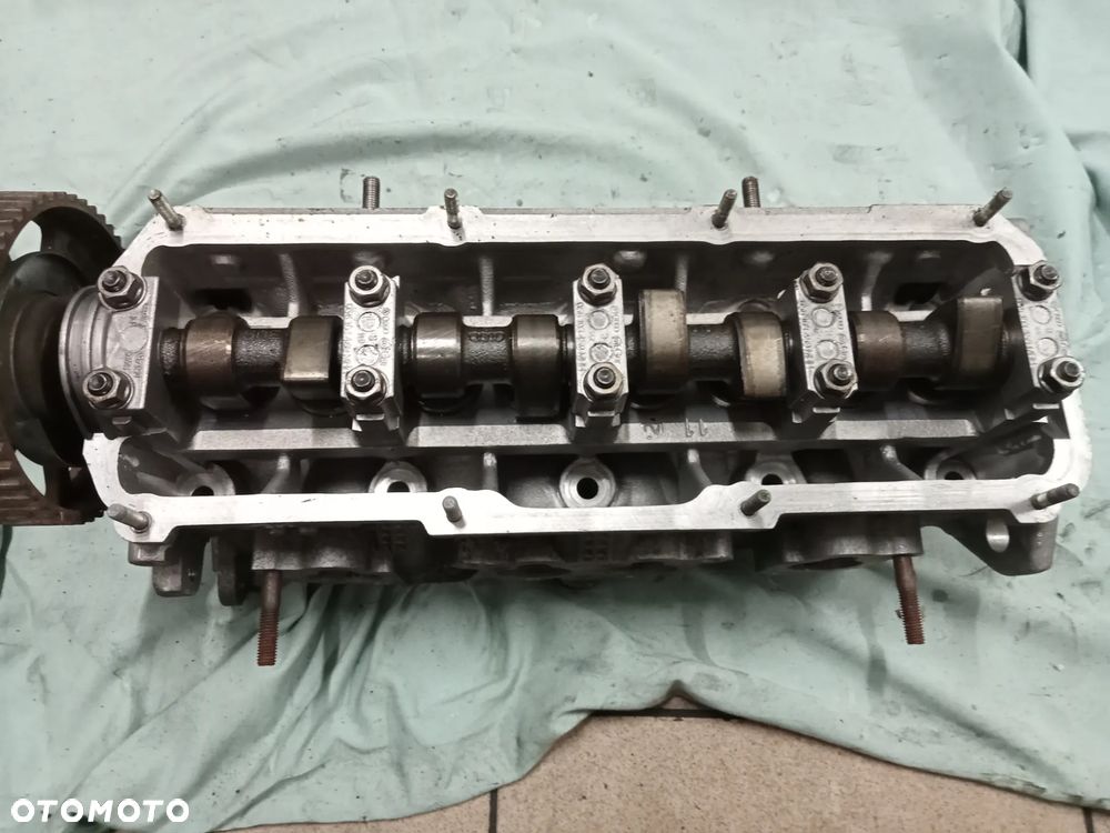 głowica passat 2.0 8v azm 06a103373n po regeneracji - 2