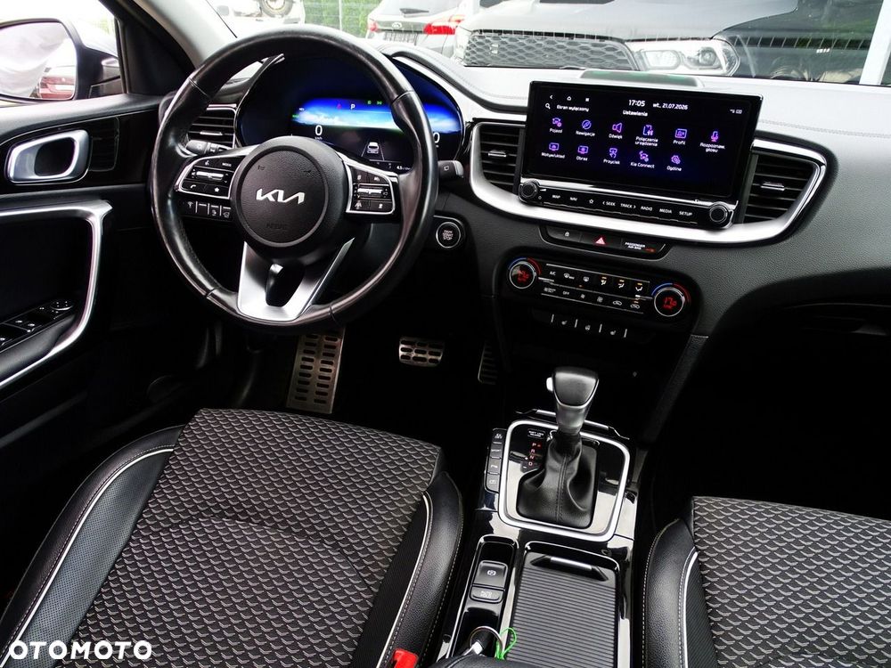 Kia Ceed 1.6 GDI PHEV L Business Line DCT - 23