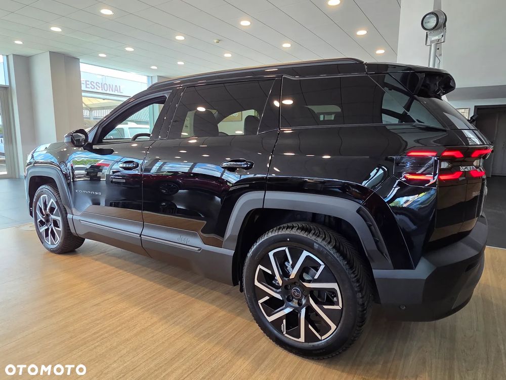Jeep Compass 1.2 T3 mHEV Summit FWD DCT - 7