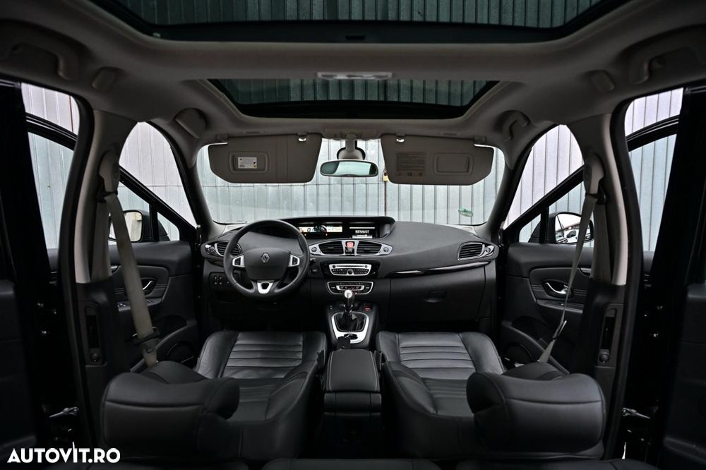 Renault Grand Scenic dCi 130 FAP Start & Stop Bose Edition - 11