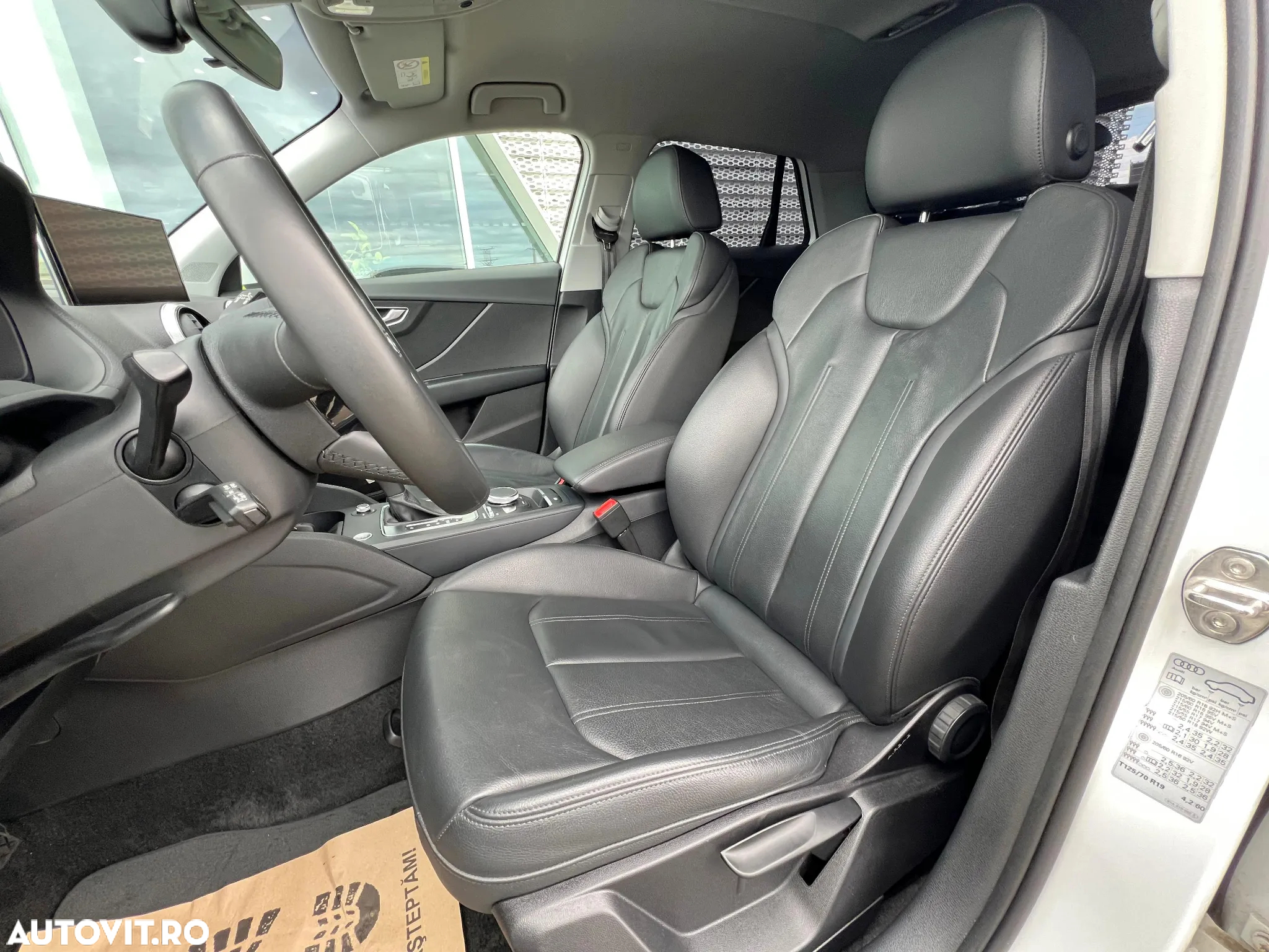 Audi Q2 35 TFSI S tronic sport - 13