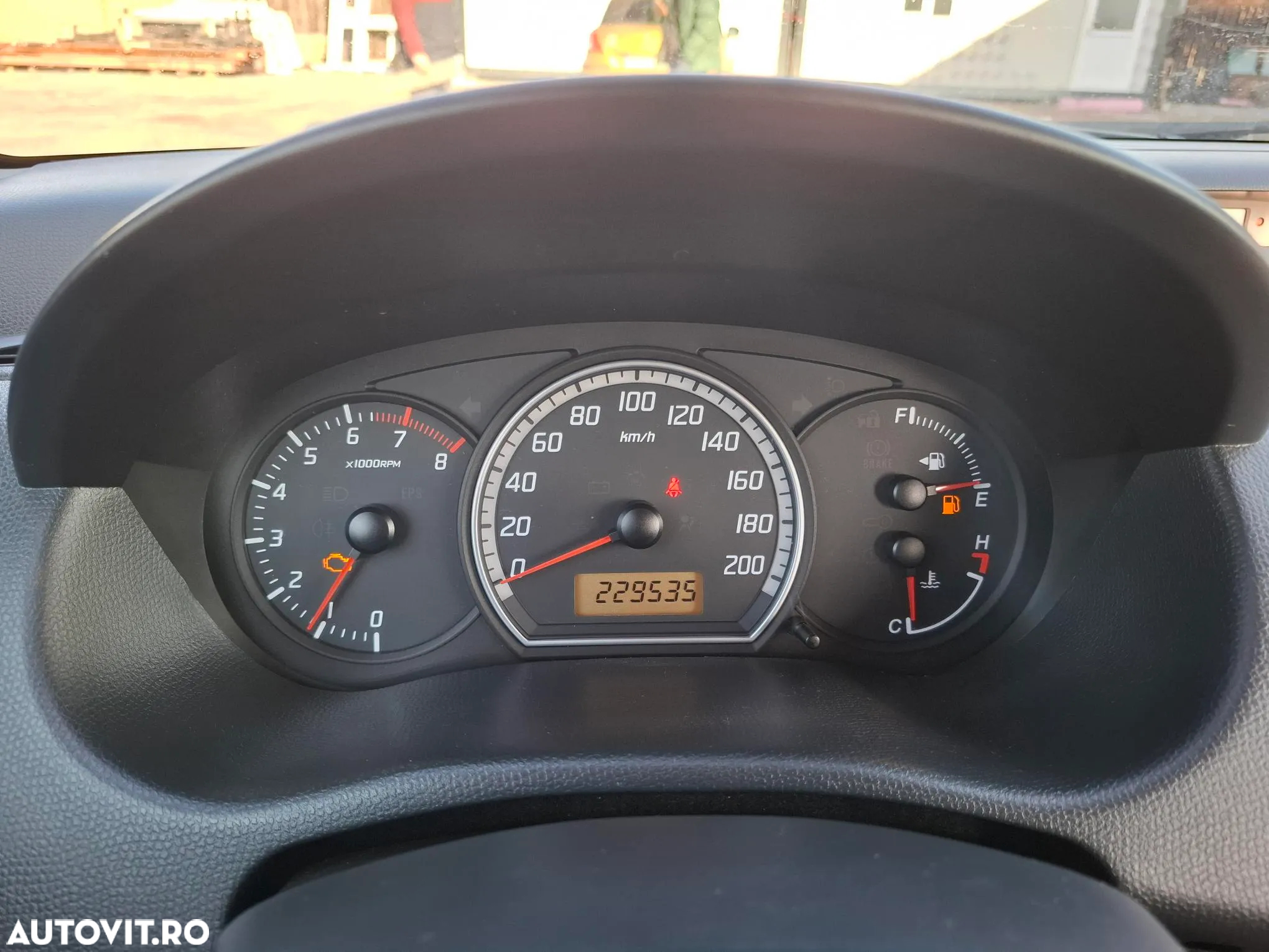 Suzuki Swift 1.3 GS - 11