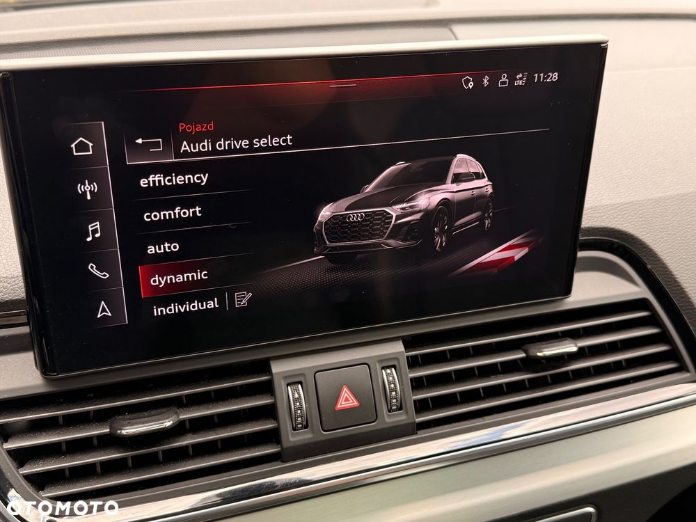 Audi Q5 55 TFSIe quattro S tronic S line - 23