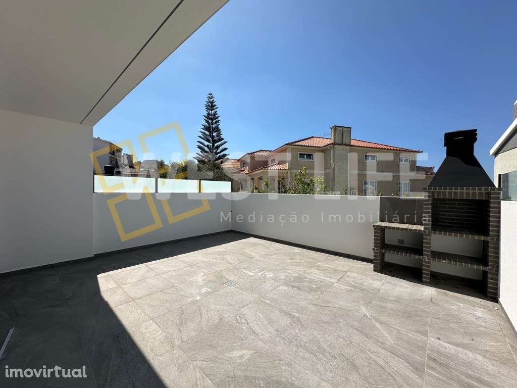 Moradia T3 NOVA localização privilegiada com VISTA MAR, Logradouro ... - Grande imagem: 3/22