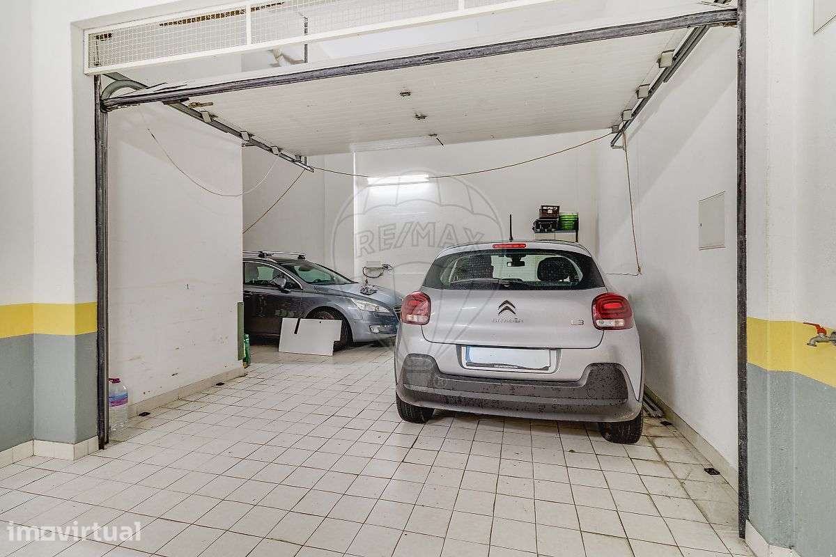 Garagem  para venda - Grande imagem: 2/3