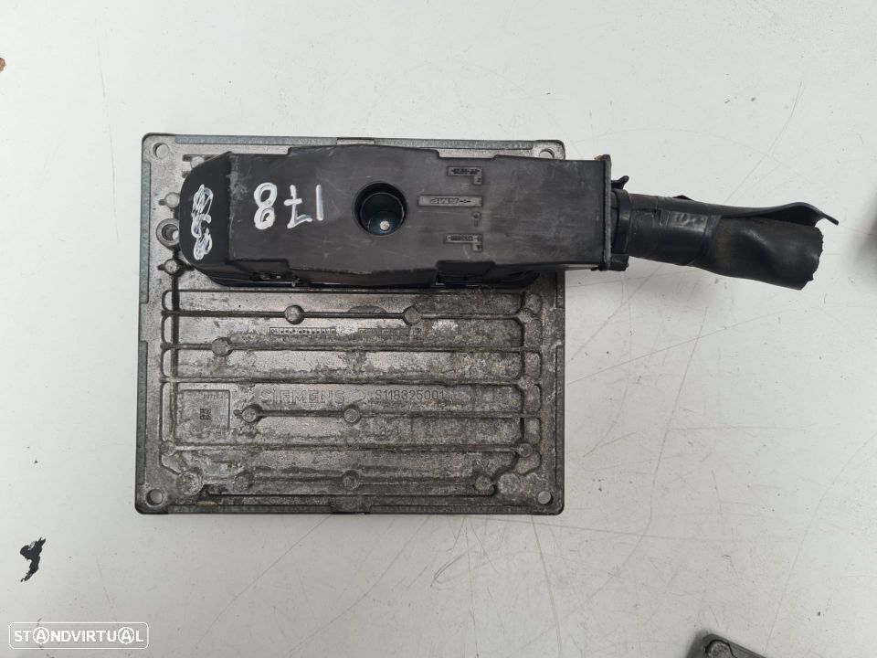 FORD FOCUS 1.6 2004 | CENTRALINA - SIEMENS | Ref: S118934102 F 5M51-12A650-FF 3KLF; - 2