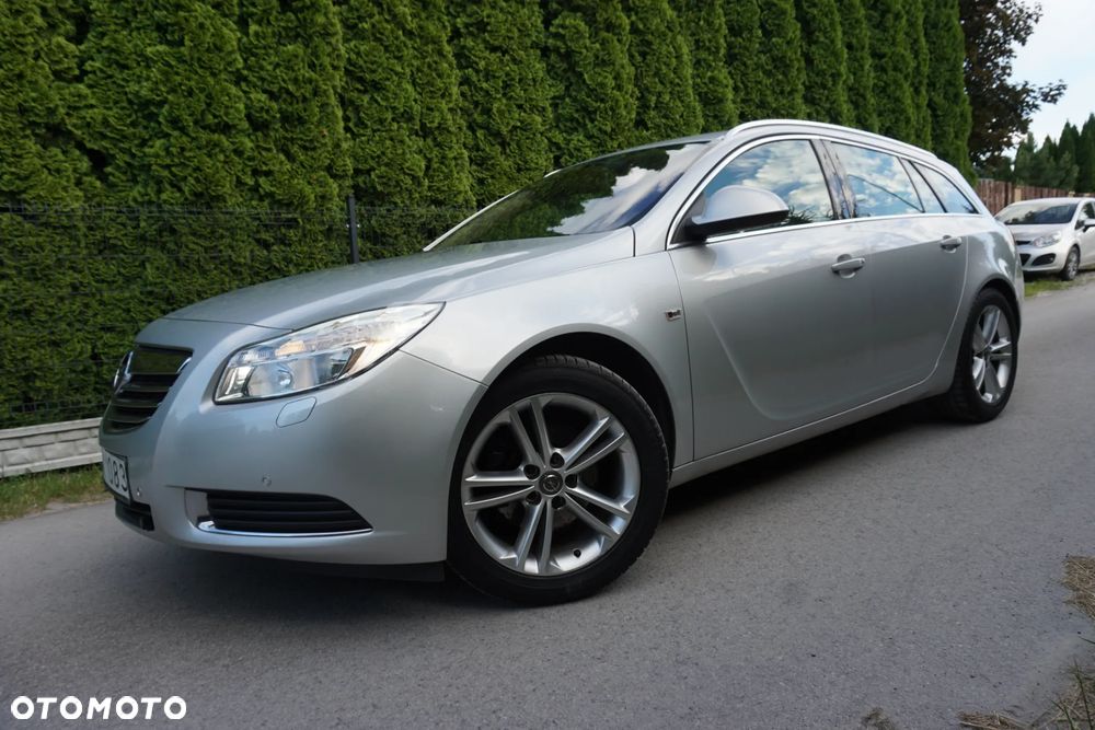 Opel Insignia 1.6 Turbo Design Edition - 2