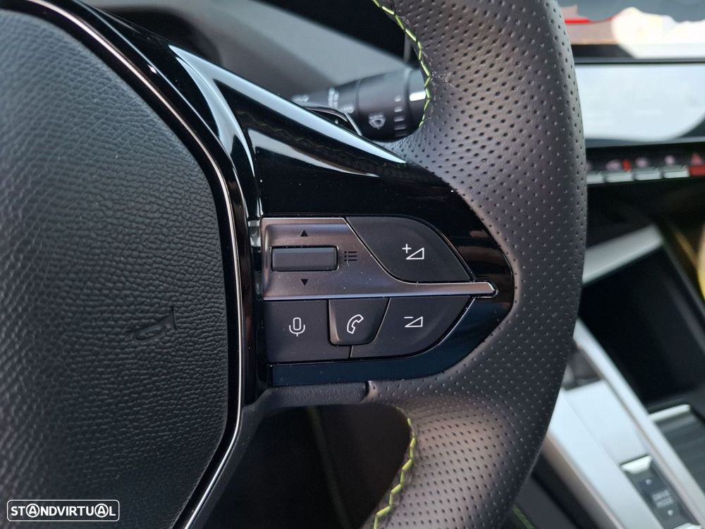 Peugeot 408 1.6 Hybrid GT e-DCS7 — fotografia 17