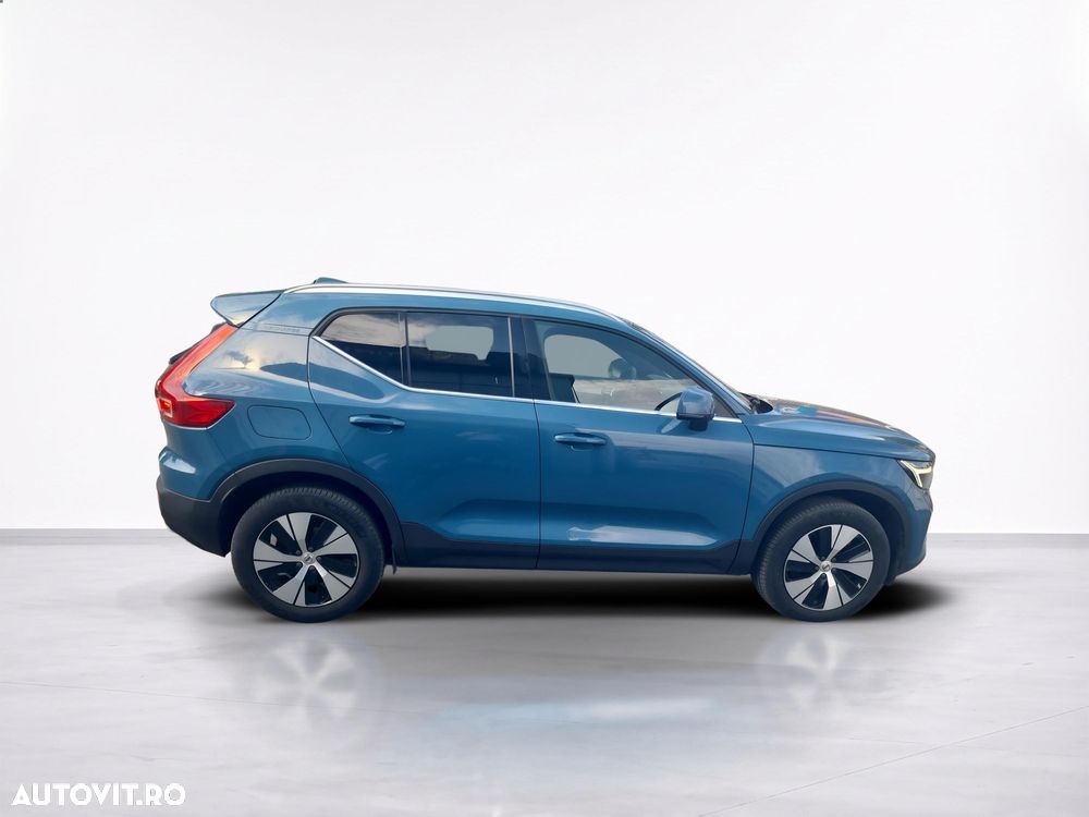 VOLVO XC40 2023 — imagine 6