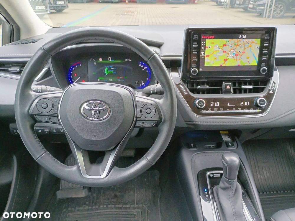 Toyota Corolla 1.8 Hybrid Executive - 11