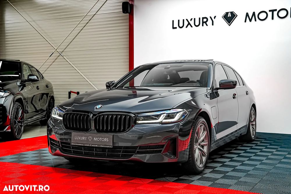 BMW Seria 5 520e Aut. - 9