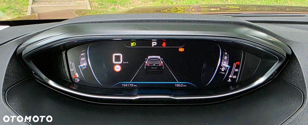 Peugeot 5008 BlueHDi 180 EAT8 Allure - 25