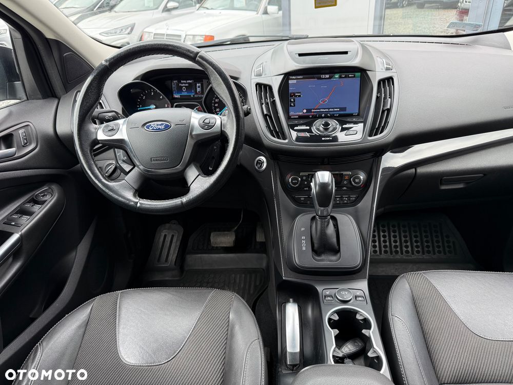 Ford Kuga - 11