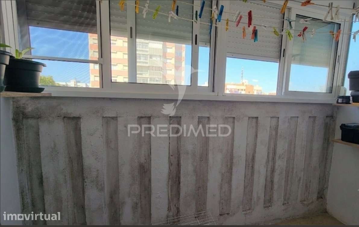 Oportunidade apartamento T2 Cidade sol - Grande imagem: 4/9