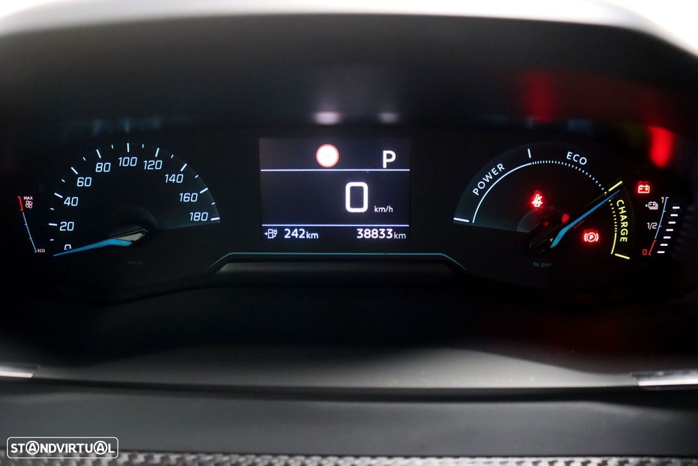 Peugeot e-2008 50 kWh Active Pack - 23