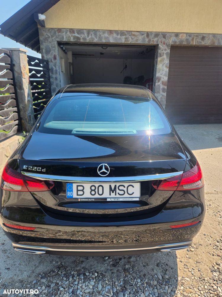 Mercedes-Benz E 220 d Aut. - 4