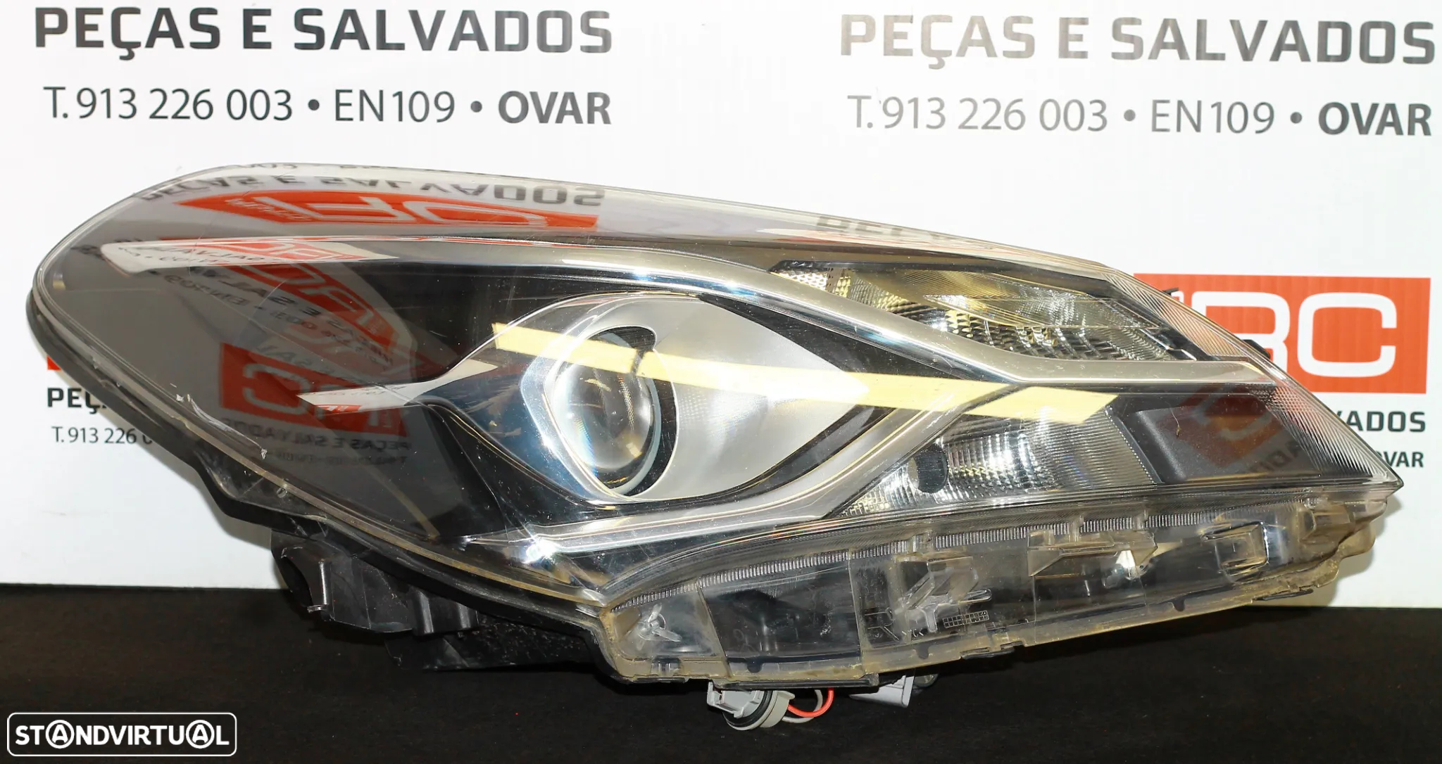 ÓPTICA DIREITA TOYOTA YARIS - 2